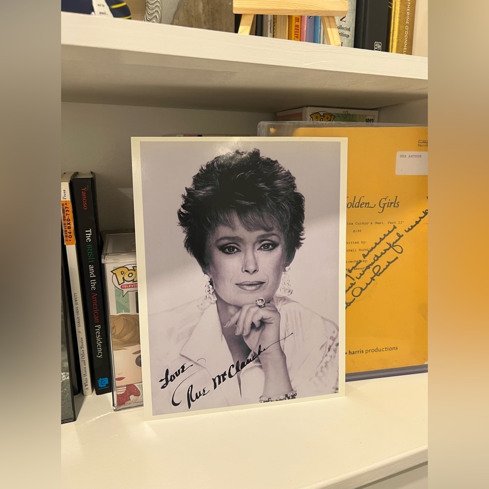 Rue McClanahan REPRINT Autograph - ESTATE OF RUE - Black + White